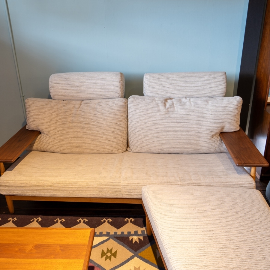 OUTLET】シビル 3人掛けソファ（オットマン・ヘッドレスト2個付き