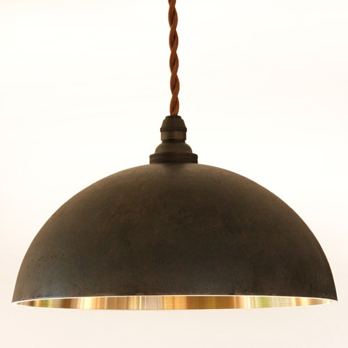 FUTAGAMI真鍮のペンダントランプ鋳肌・半球 削り出し仕上げ 黒ムラ