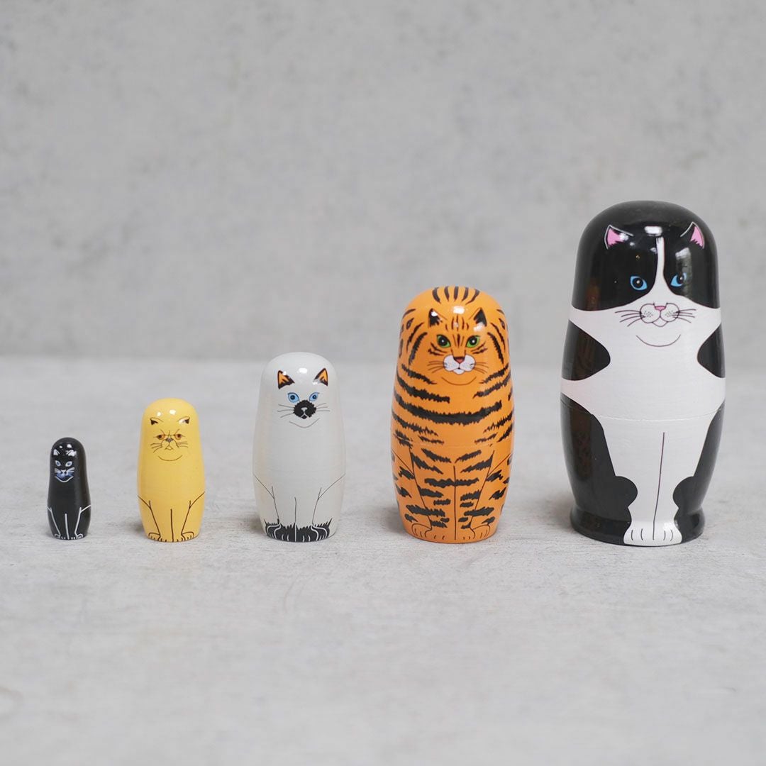 かわいい猫のマトリョーシカ MIDORI KOMATSU 置物 おしゃれな