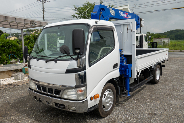 日野 デュトロ 小型 平ボディ（クレーン付） BKG-XZU344M (11482