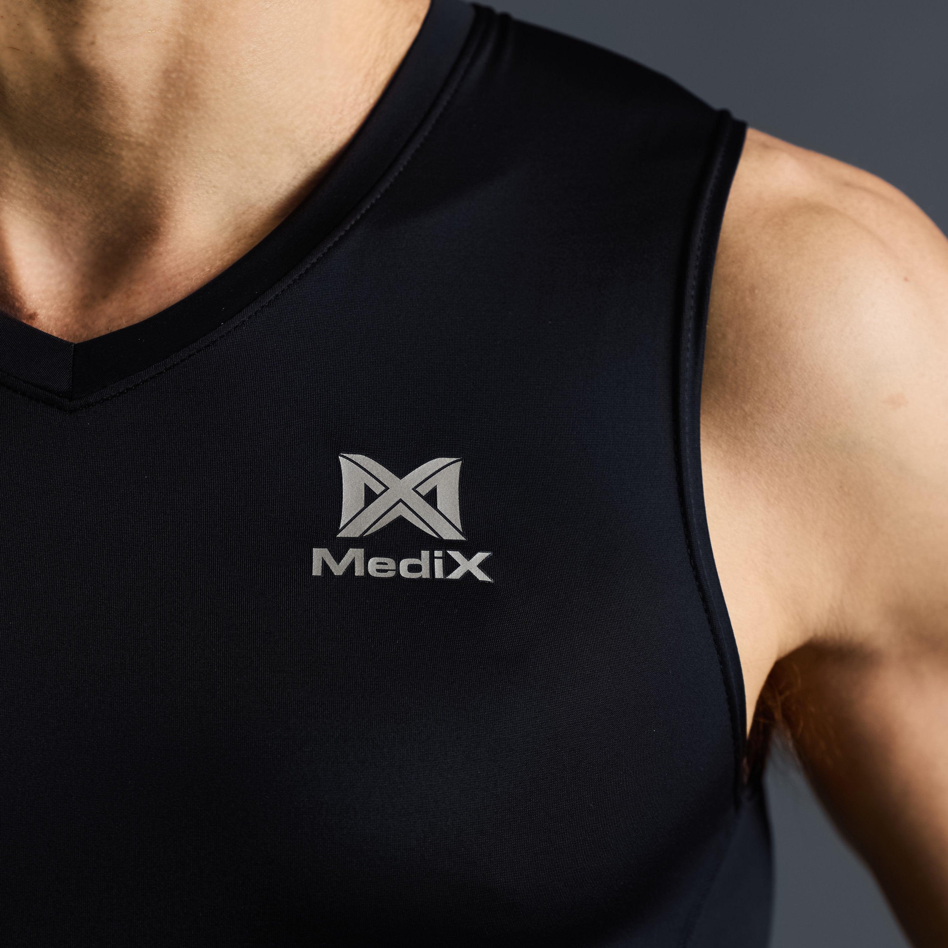 MIRAKIRU STANDARD ノースリーブ