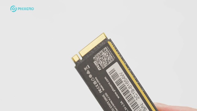PHIXERO P7000Pro 2TB M.2 NVMe SSD - PCIe Gen4x4-7000 MB/s Read