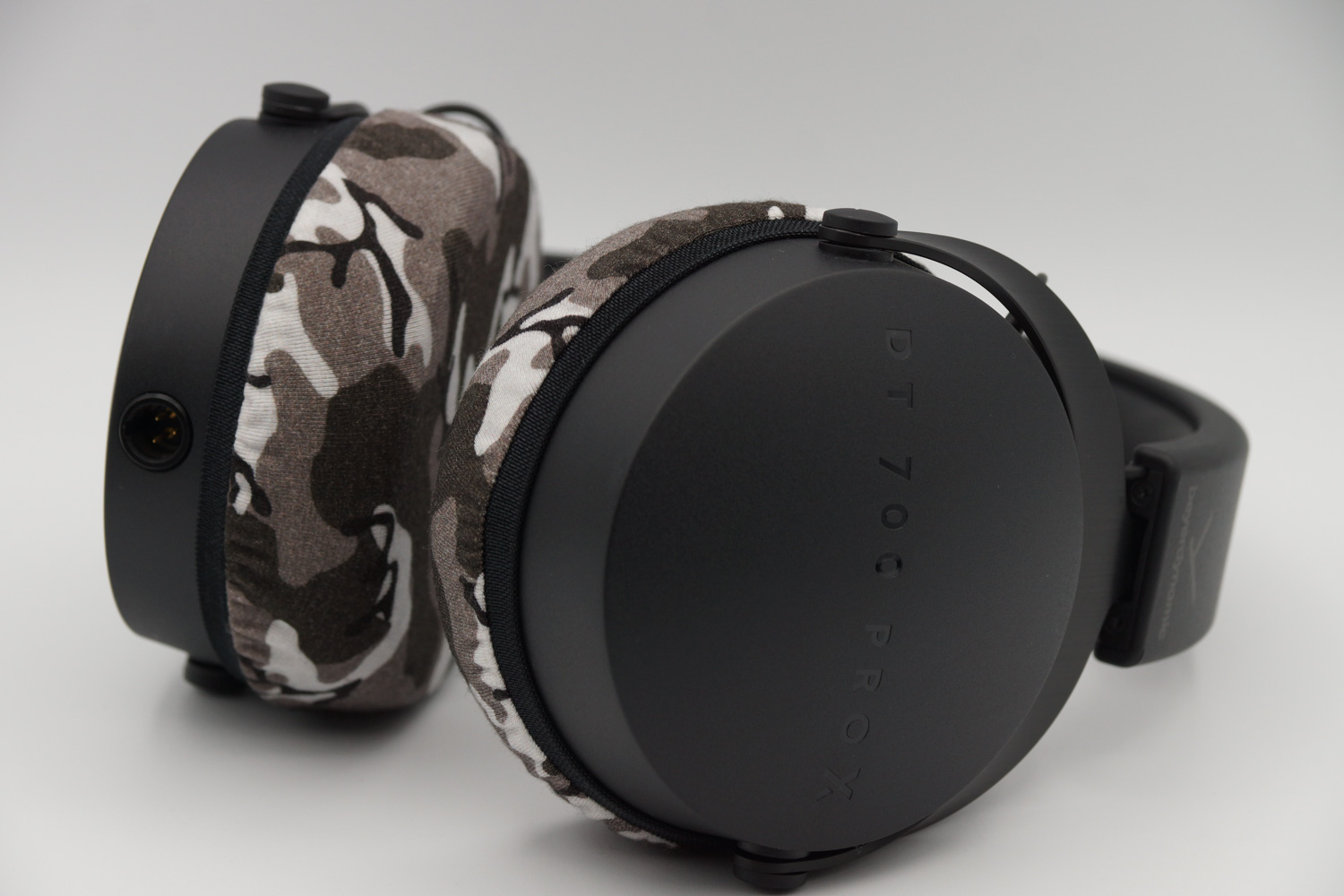 beyerdynamic DT 700 PRO Xのイヤーパッドを修理する場合