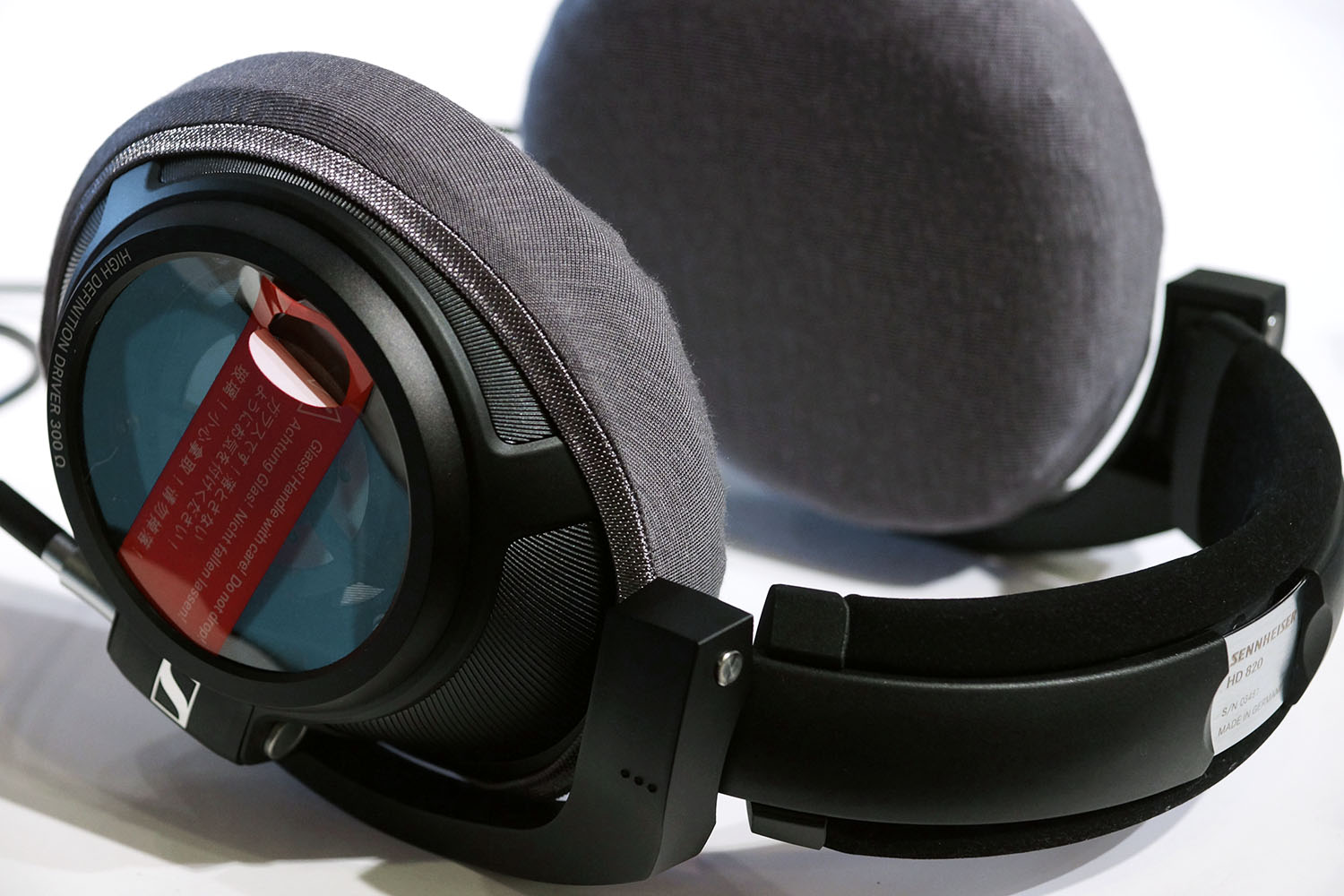 SENNHEISER HD820のイヤーパッドを修理する場合：スーパーストレッチ