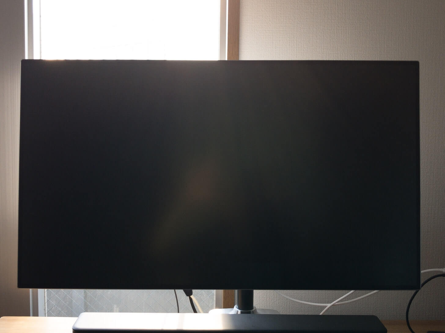 Macでの作業やPS4Proでのゲームにオススメの4K HDR対応ディスプレイ