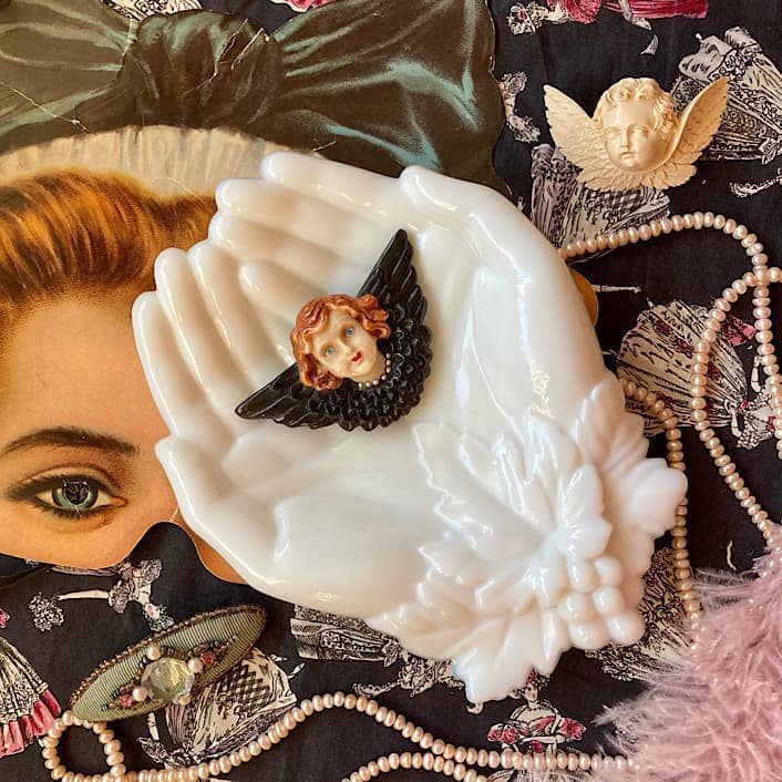 ミルクガラスハンドトレイ