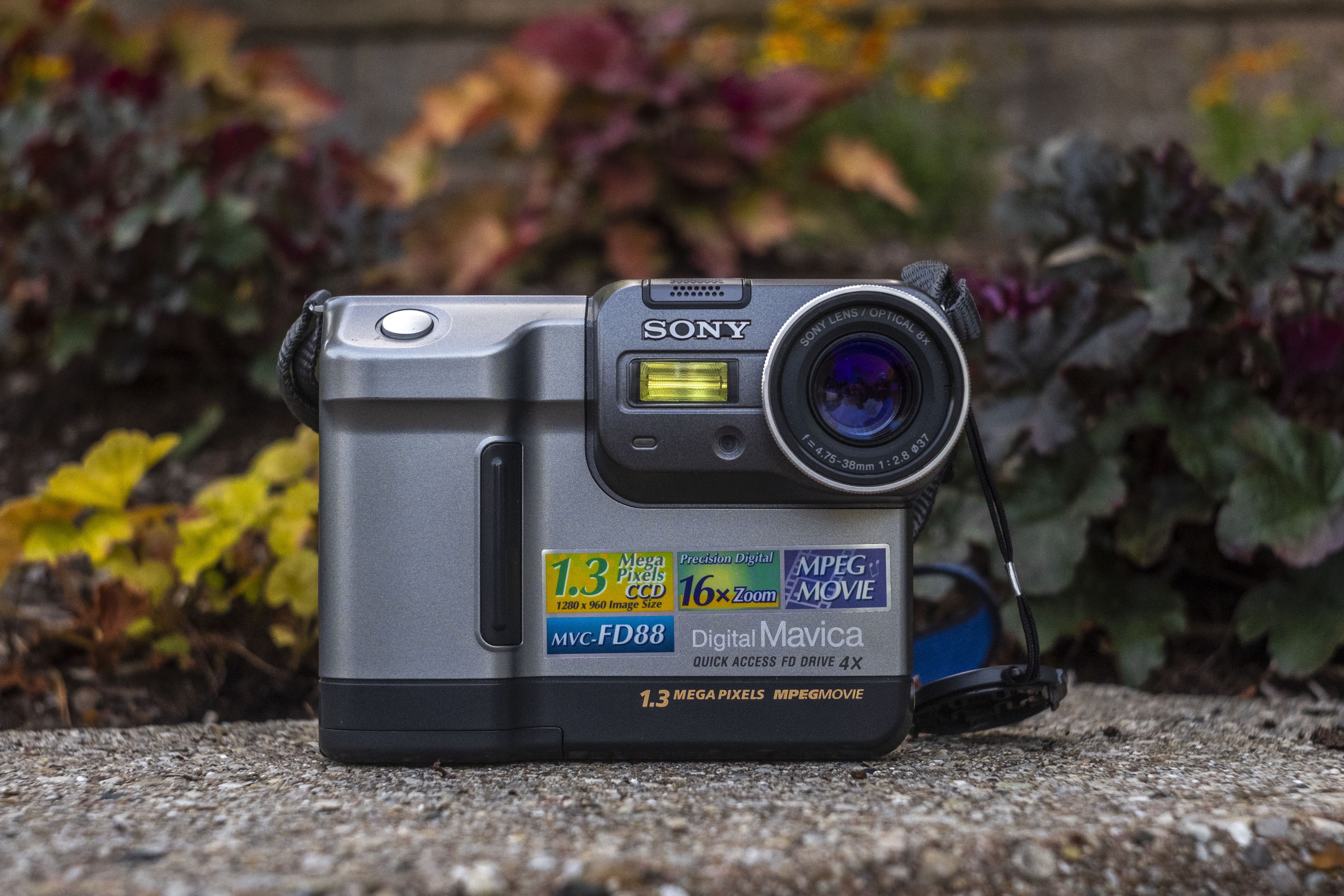 Sony Mavica MVC-FD88 (1999) - mike eckman dot com