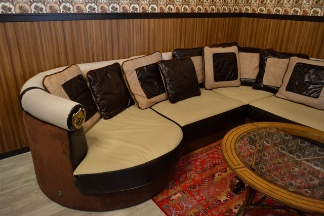 Formitalia/GUCCI ソファ | Living house éclat