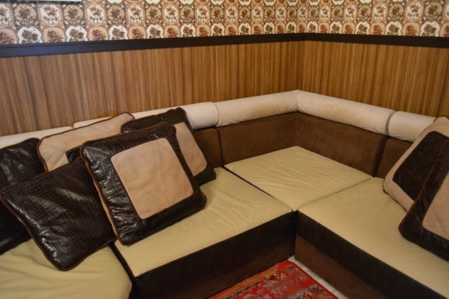 Formitalia/GUCCI ソファ | Living house éclat