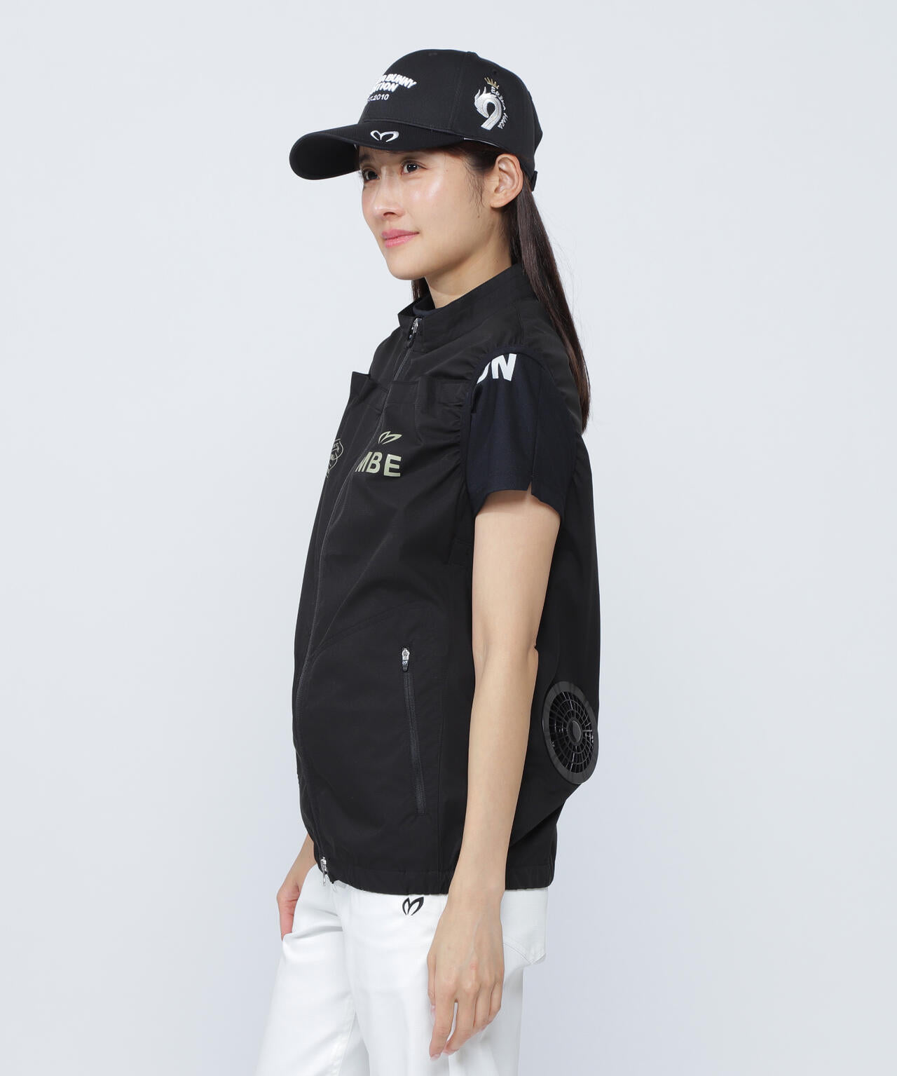 ファンフルジップアップベスト | MASTER BUNNY EDITION（マスター