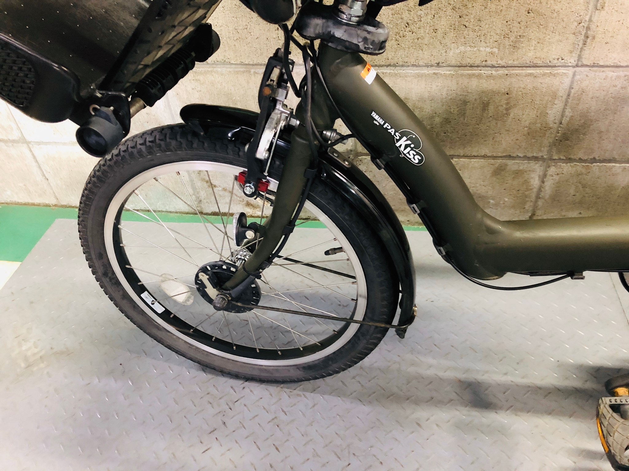 SOLD OUT】電動自転車 ヤマハ PAS Kiss 20インチ 大容量8.7Ah モス