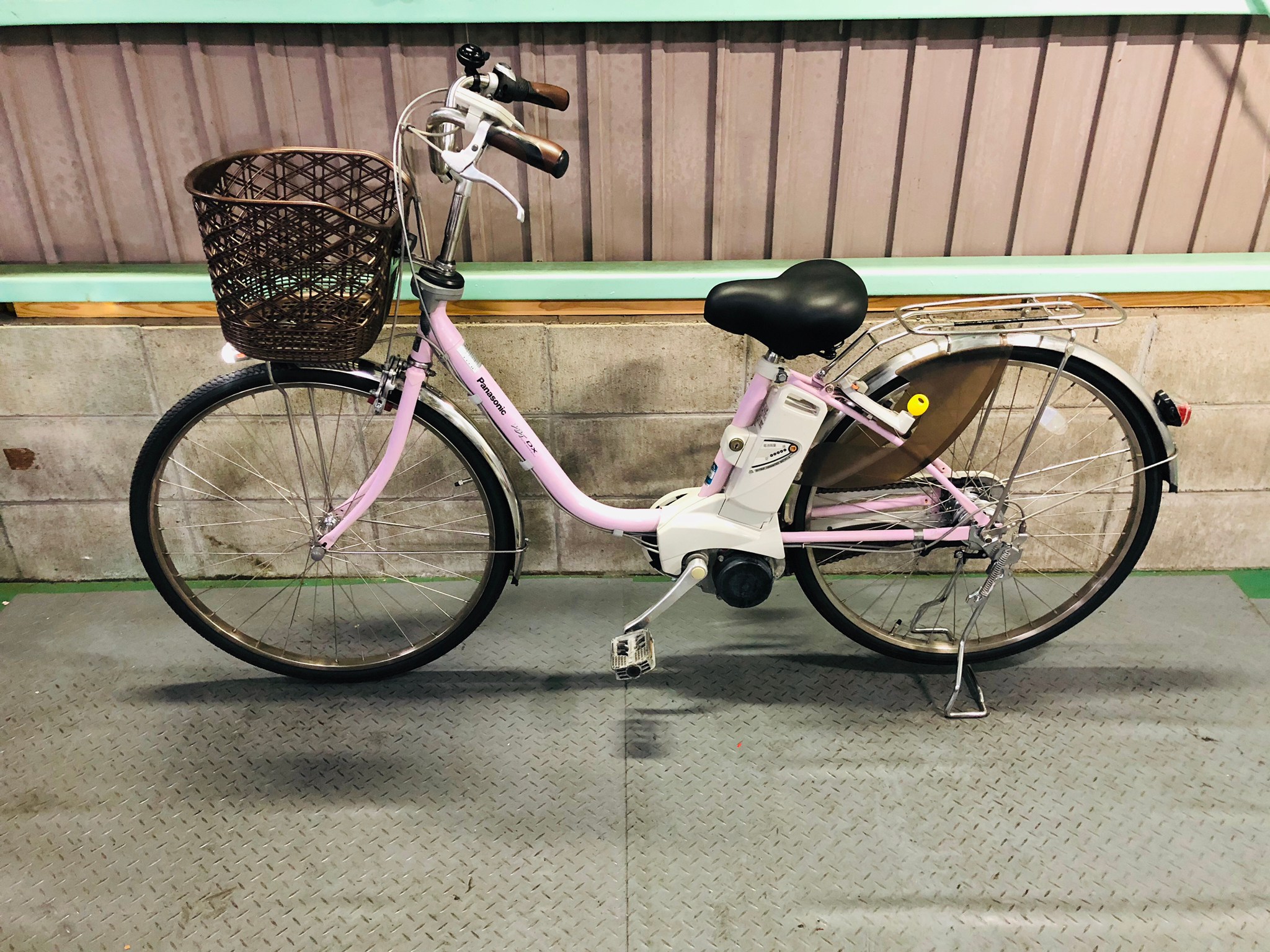 SOLD OUT】電動自転車 パナソニック VIVI DX 26インチ 8.9Ah タイヤ