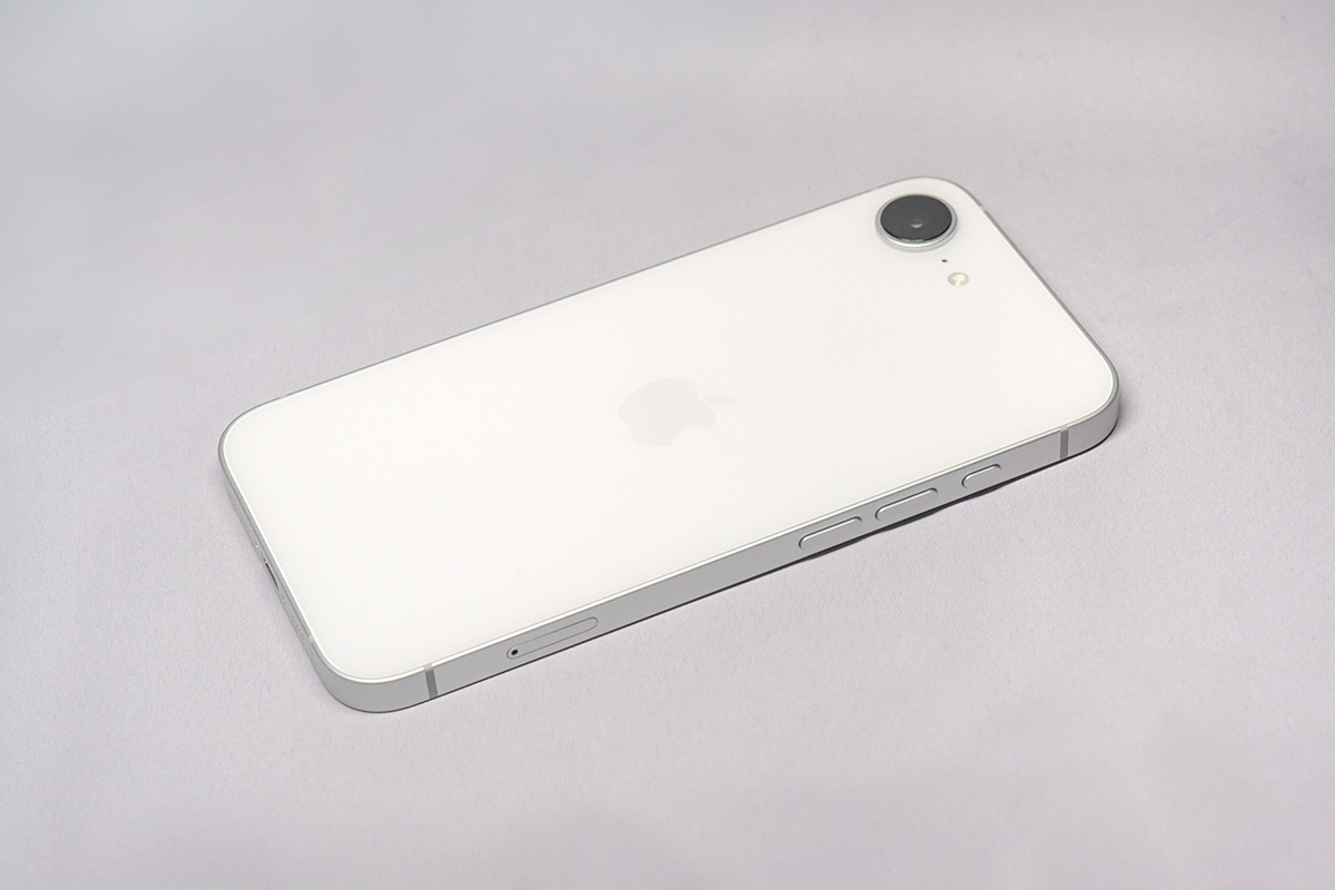 iPhone 16e 購入 | b's mono-log