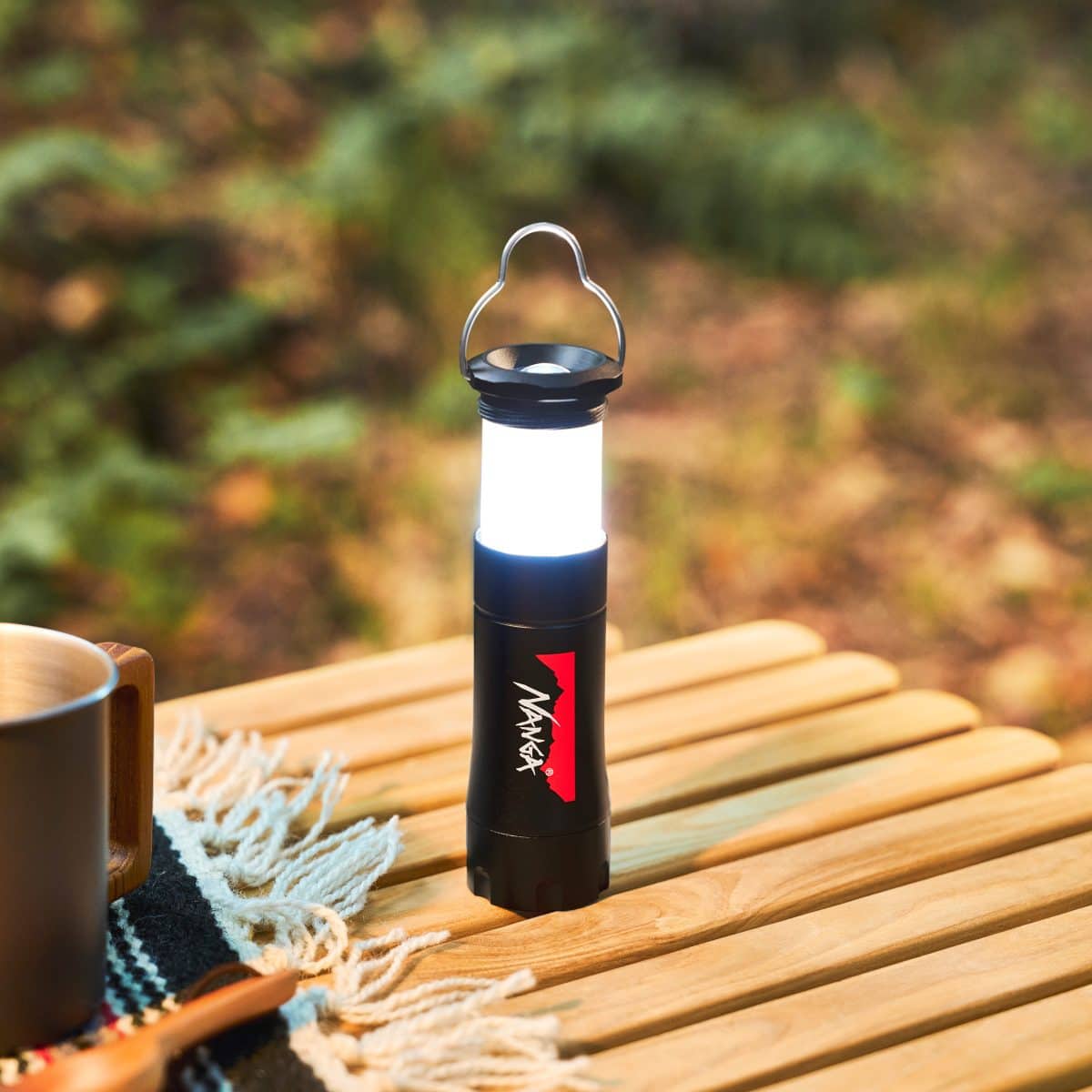 1390円でナンガの豪華LEDライトが付いてくる！」ランタン、懐中電灯の