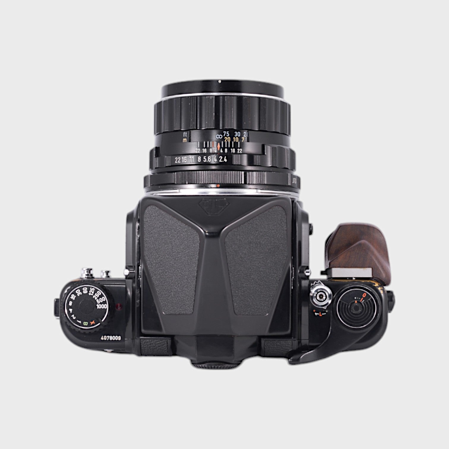 Pentax 6x7 Medium Format film camera with 105mm f2.4 lens – Mori