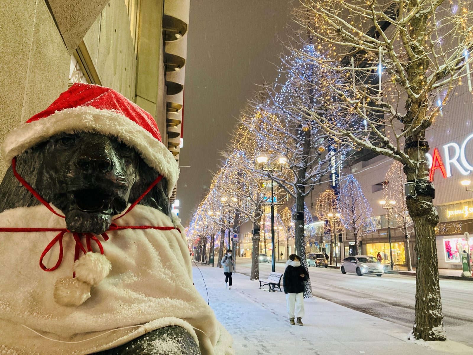 今年はMrs. GREEN APPLEと光の幻想的なコラボ♪ 2025さっぽろホワイト