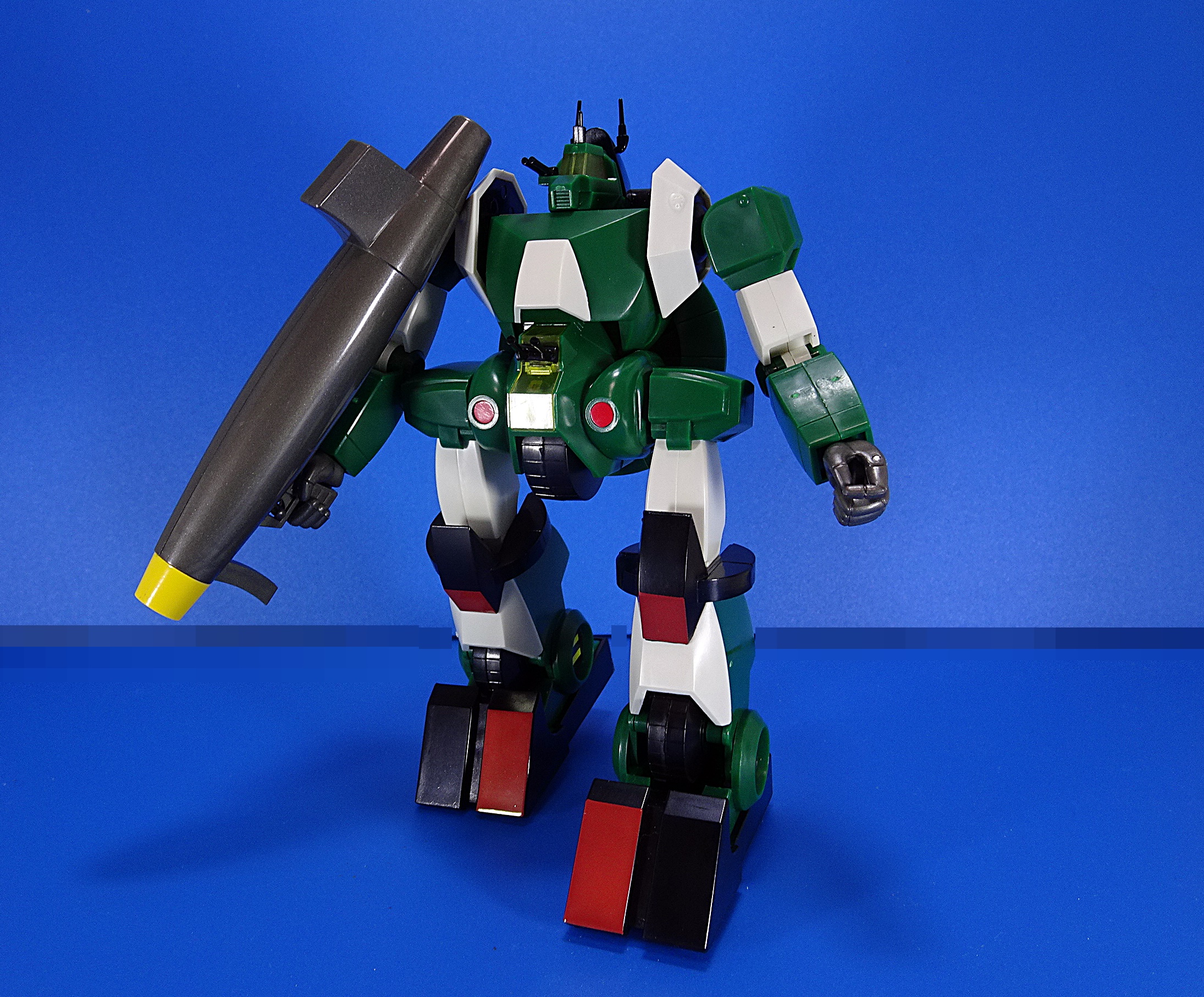 ハイコンプリートモデル(HCM) ウォーカーギャリア | ガンダム中心で