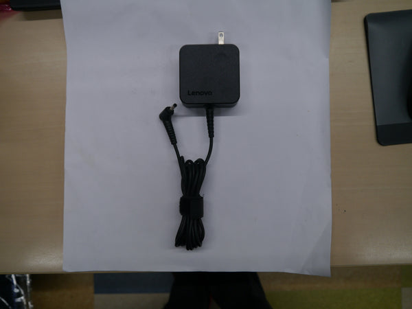 中古美品】Lenovo (レノボ) IdeaPad Slim 1-11AST-05 Windows 11 Home