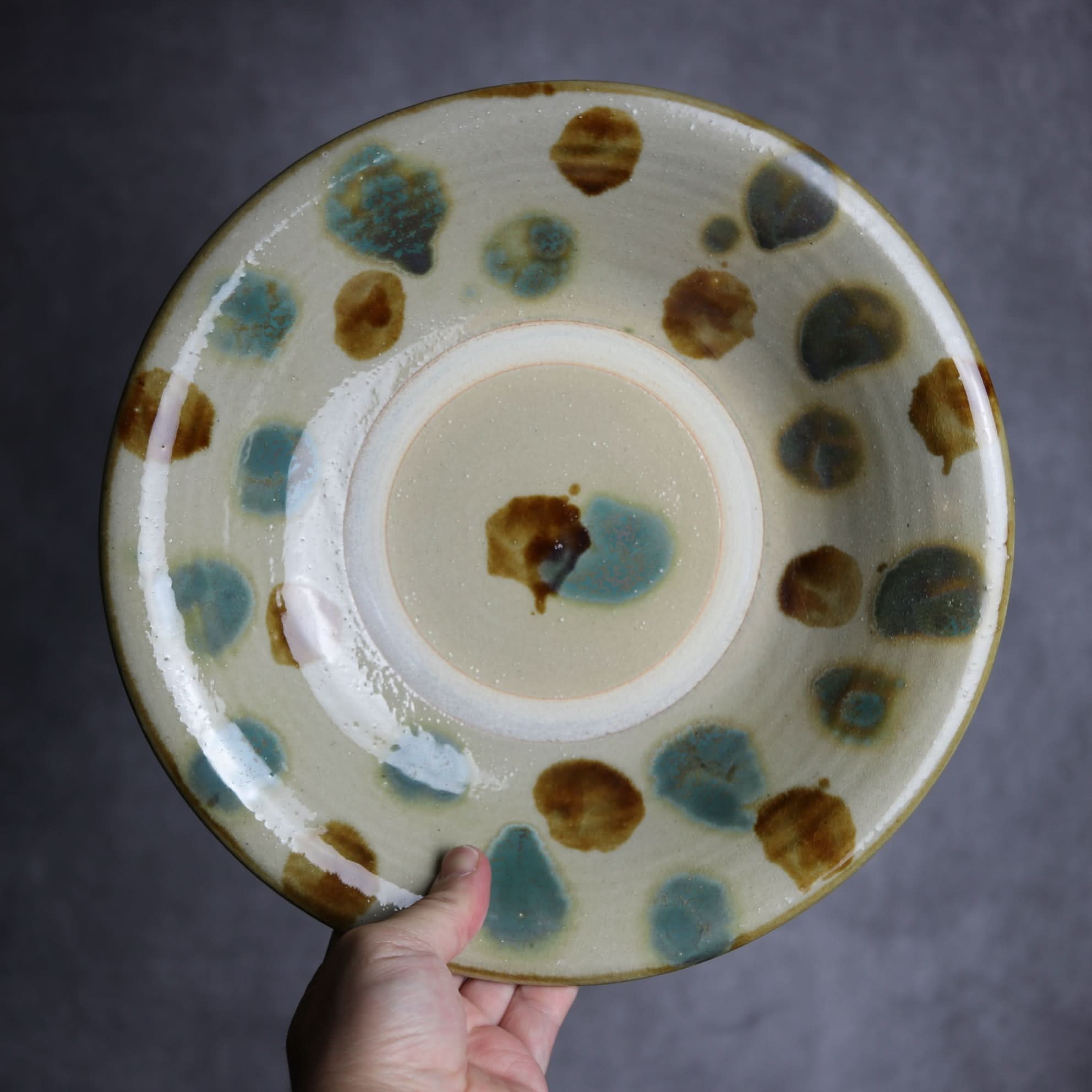 皿(大)｜沖縄 やちむん 陶器・琉球ガラス｜mundasui