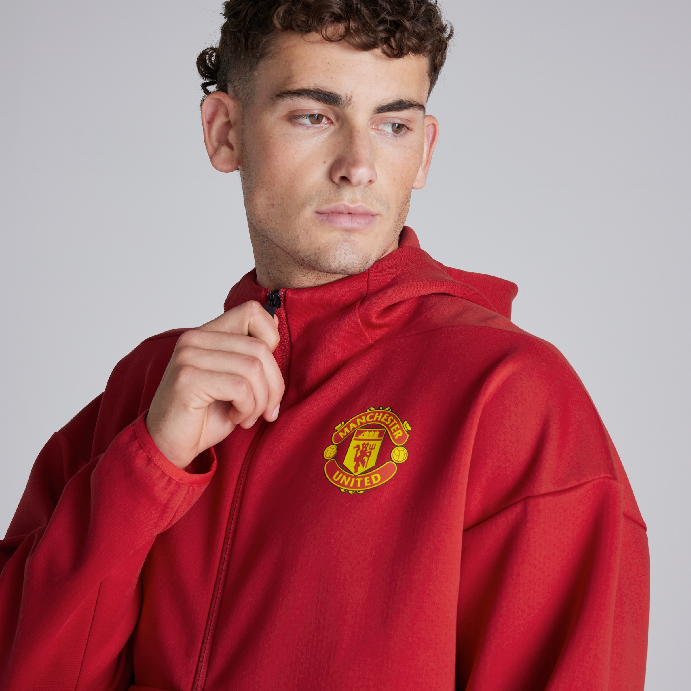 Buy Manchester United 25/26 Anthem Jacket Red | Manchester United