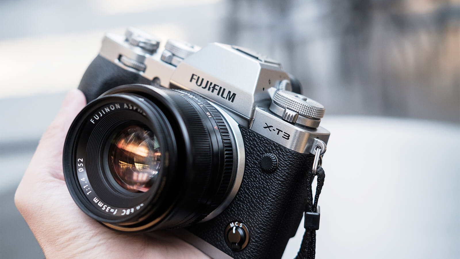 ミラーレスレビュー - X-E3 に続き X-T3 を購入した！（ETERNA最高