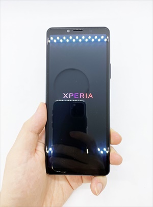 Xperia10IIレビュー]SO-41A実機評価-廉価でケースやフィルムを付けても