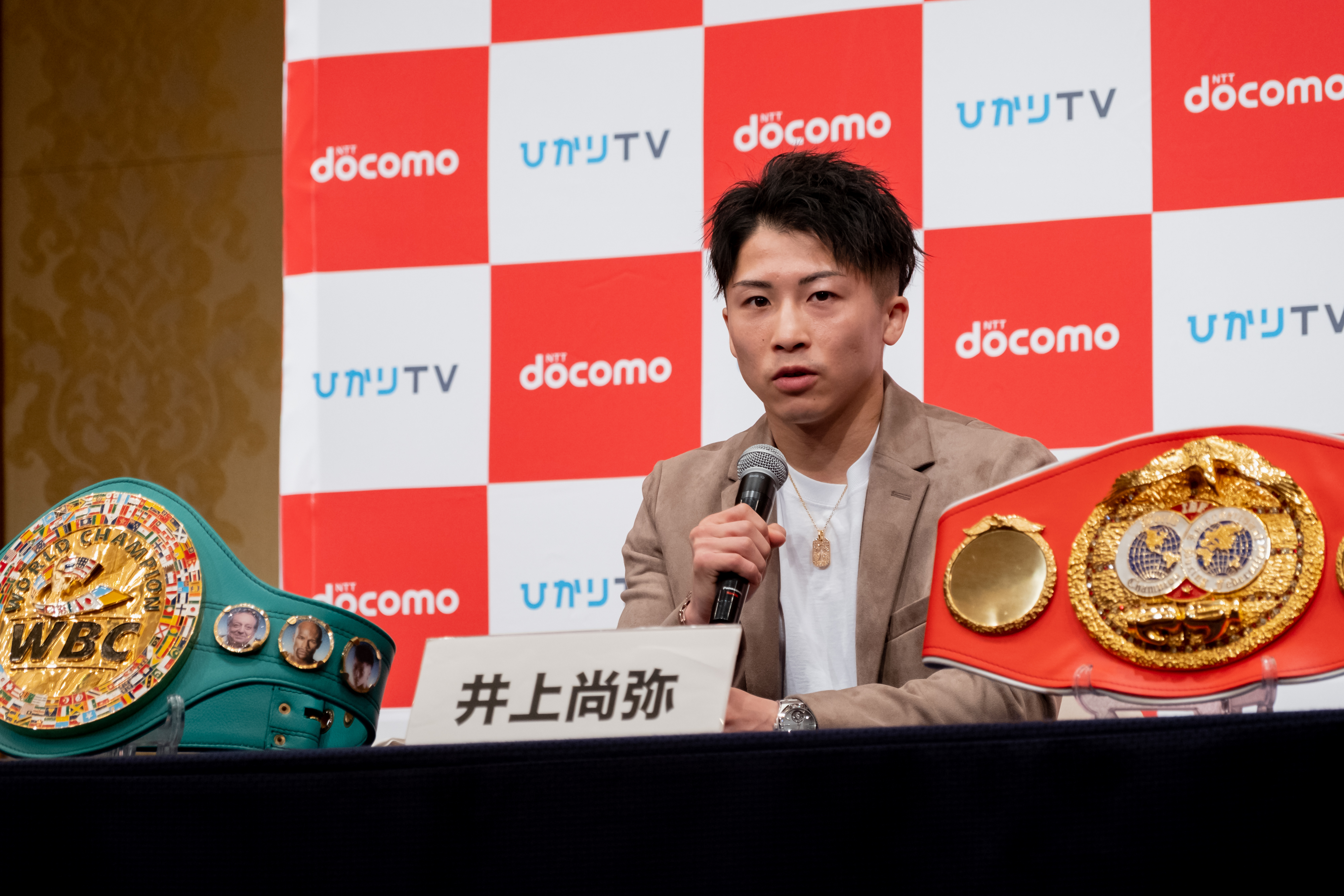 4王座返上、スーパーバンタム級へ | 井上尚弥オフィシャルWEBサイト