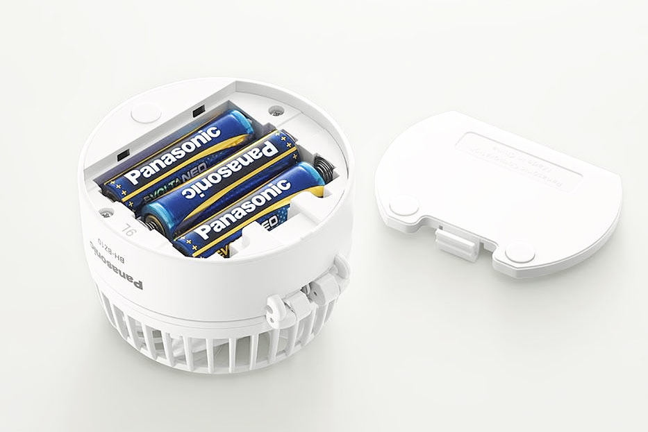 卓上でも使える小型軽量のハンディファン「BH-BZ10/TP」 パナソニック
