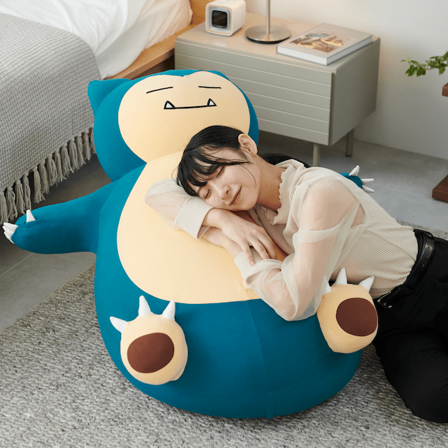 カビゴンとメタモンがYogibo（ヨギボー）に。どんな体勢でも受け入れて