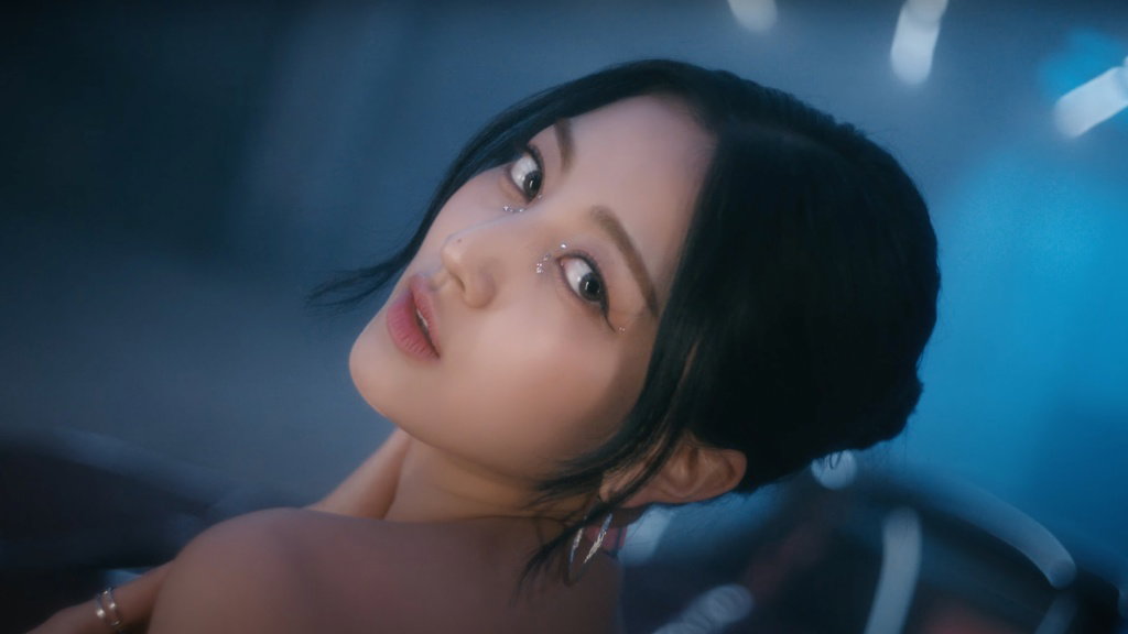 TWICE's Jihyo makes solo debut with 'ZONE'