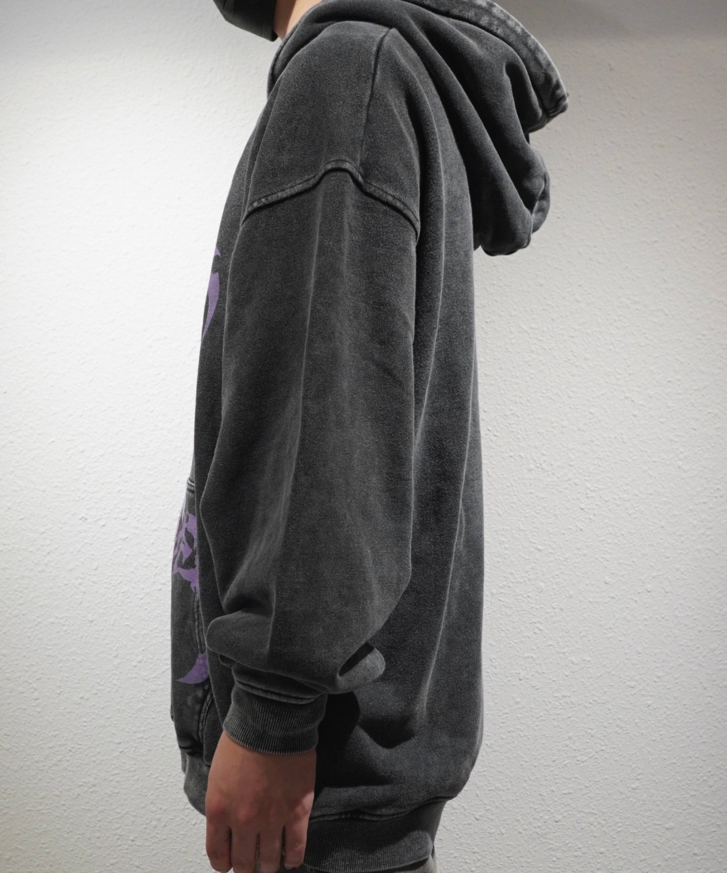 A'GEM/9 × .kom 『LOVE KILLER/ラブ キラー』 Purple girl Graphic