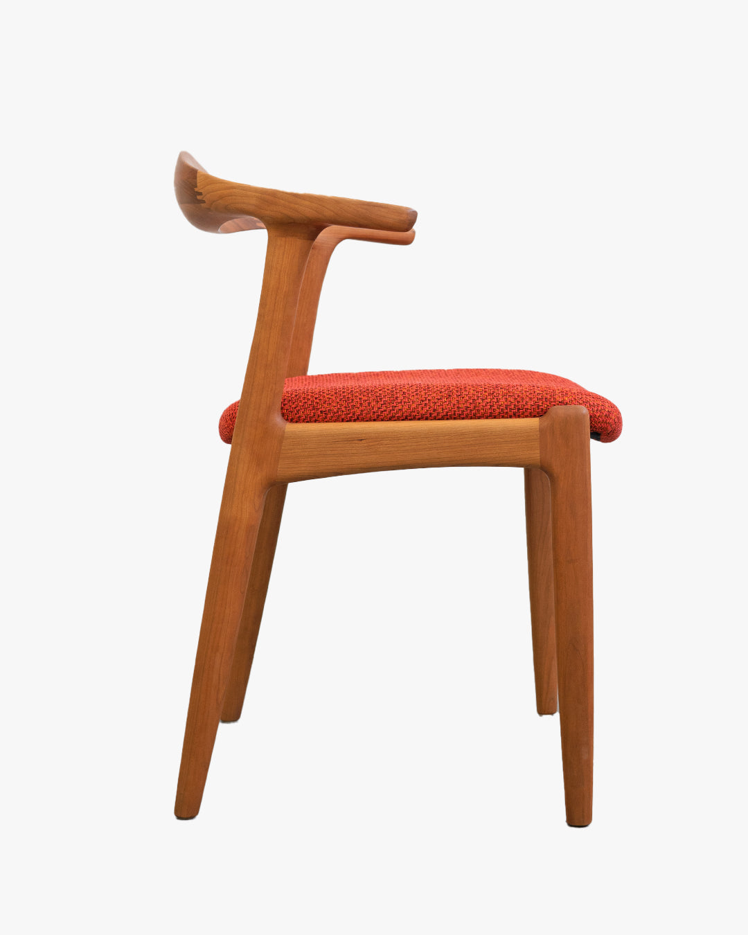 シキファニチア ｜ オメガ S セミアームチェア