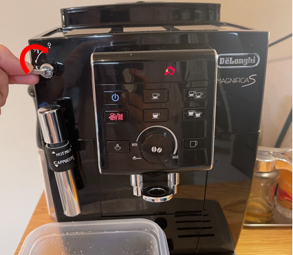 石灰除去のやり方・方法を解説！デロンギ・マグニフィカS（コーヒー