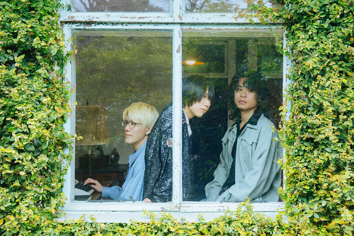 GOODS】バンドスコア「indoor」発売決定！ | NEWS | おいしくる