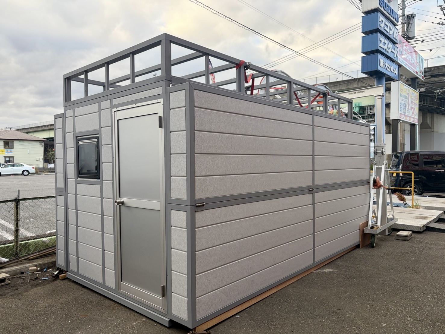 折り畳み・移動式カーポートシェルター | 大分フォーバイフォー ダムド