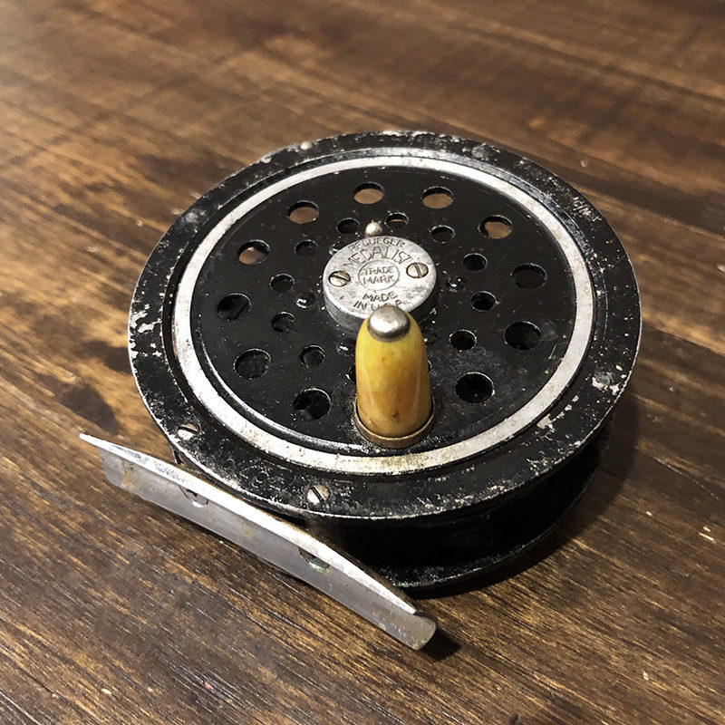 Pflueger Early Medalist 1494 Round Line Guard Vintage Fly Reel
