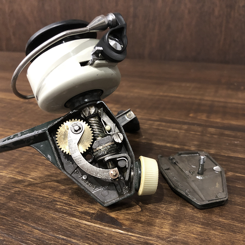 Abu Zebco Cardinal 3 Rocket Bail Spinning Reel アブ ゼブコ