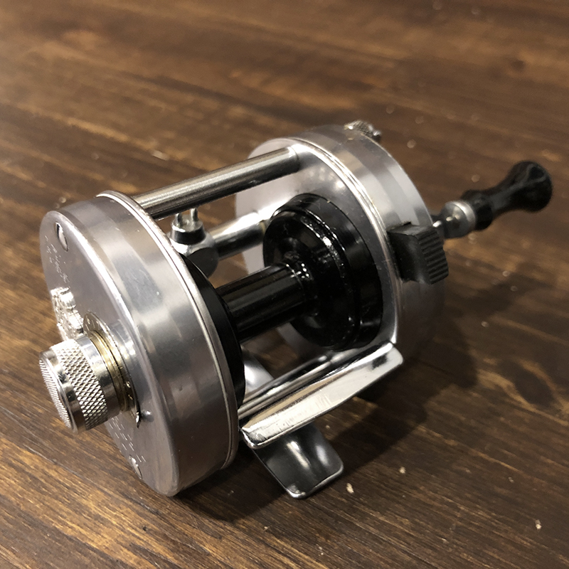Abu Ambassadeur 2500C Bait Casting Reel 760300 アブ アンバサダー