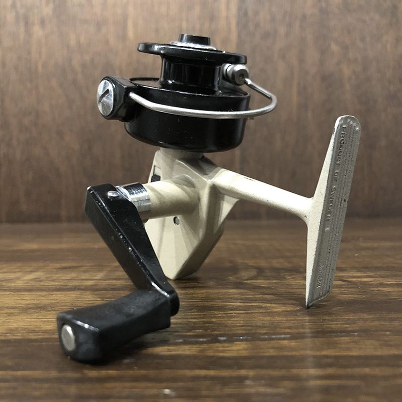 Abu Cardinal 3 Spinning Reel 800801 アブ カーディナル 3 ベージュ