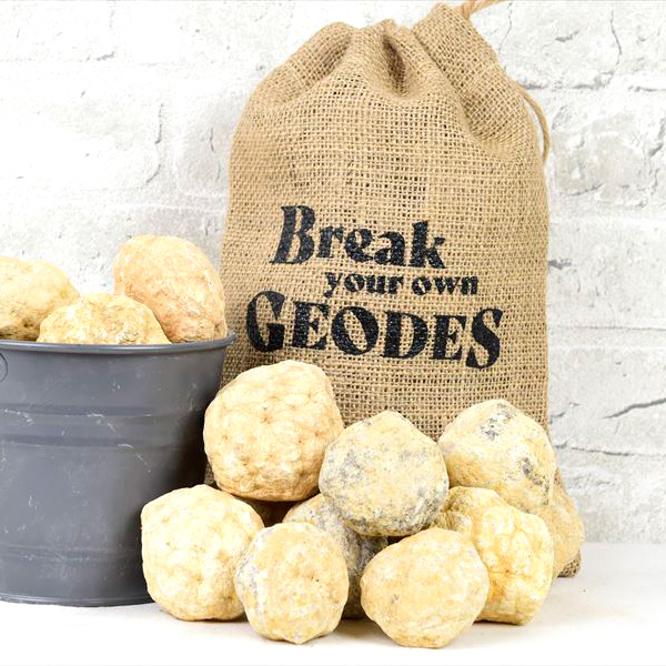 割れてないジオード ジオードクラッキング モロッコ産ジオード- 株式