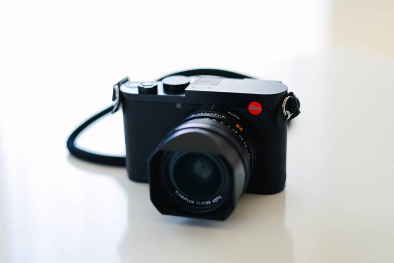 ライカの28mm単焦点コンパクトデジカメ「LEICA Q2」を買いました