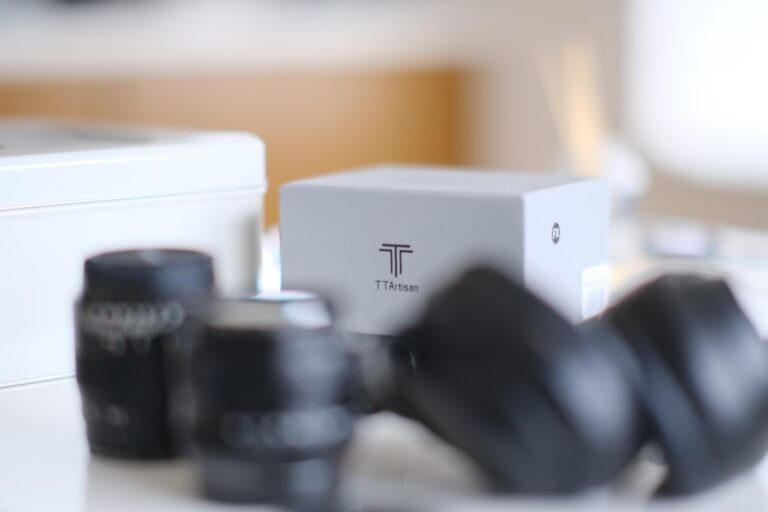 銘匠光学 TTArtisan 50mm F0.95 C（富士Xマウント）を買いました