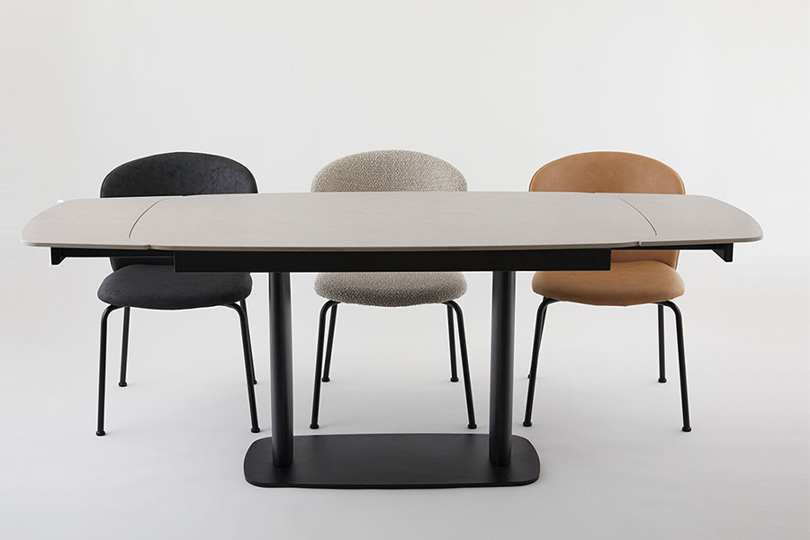 モーダ・エン・カーサ ペトラ 伸長式ダイニングテーブル / PETRA table