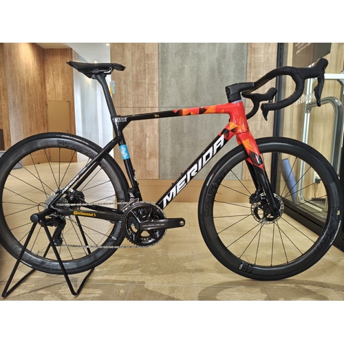 MERIDA ( メリダ ) ロードバイク 【元試乗車】 SCULTURA TEAM ( スクル