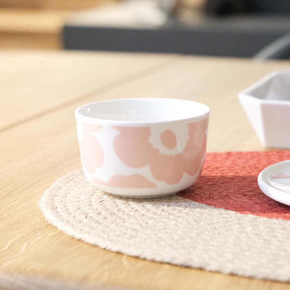 ウニッコ ボウル ピンク×ホワイト｜マリメッコ – イルムス オンライン