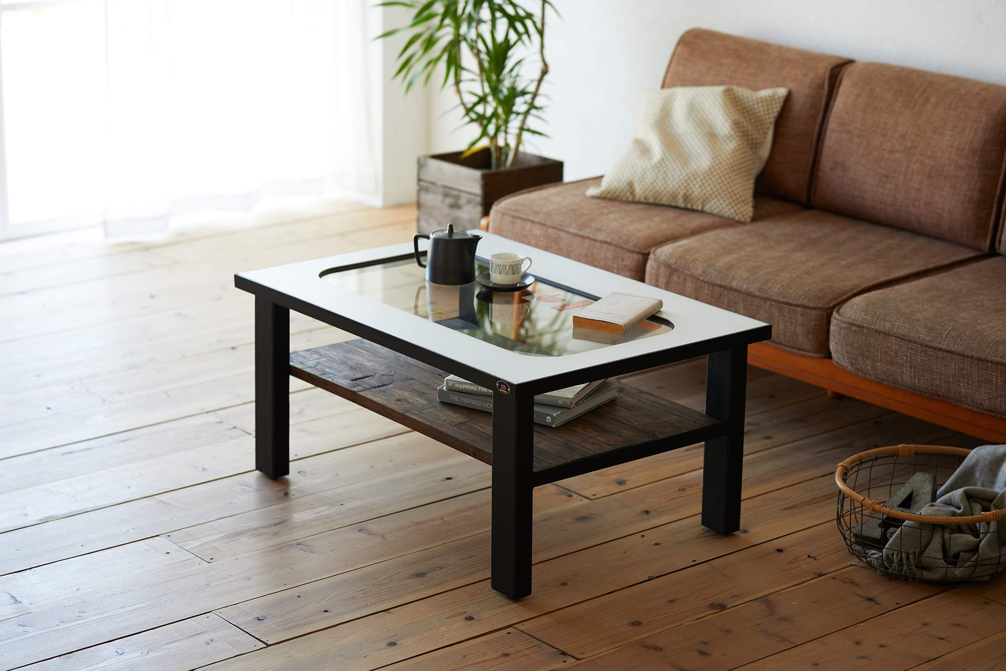 ダイニングテーブル／カフェテーブル／センターテーブル – Osaka Metro