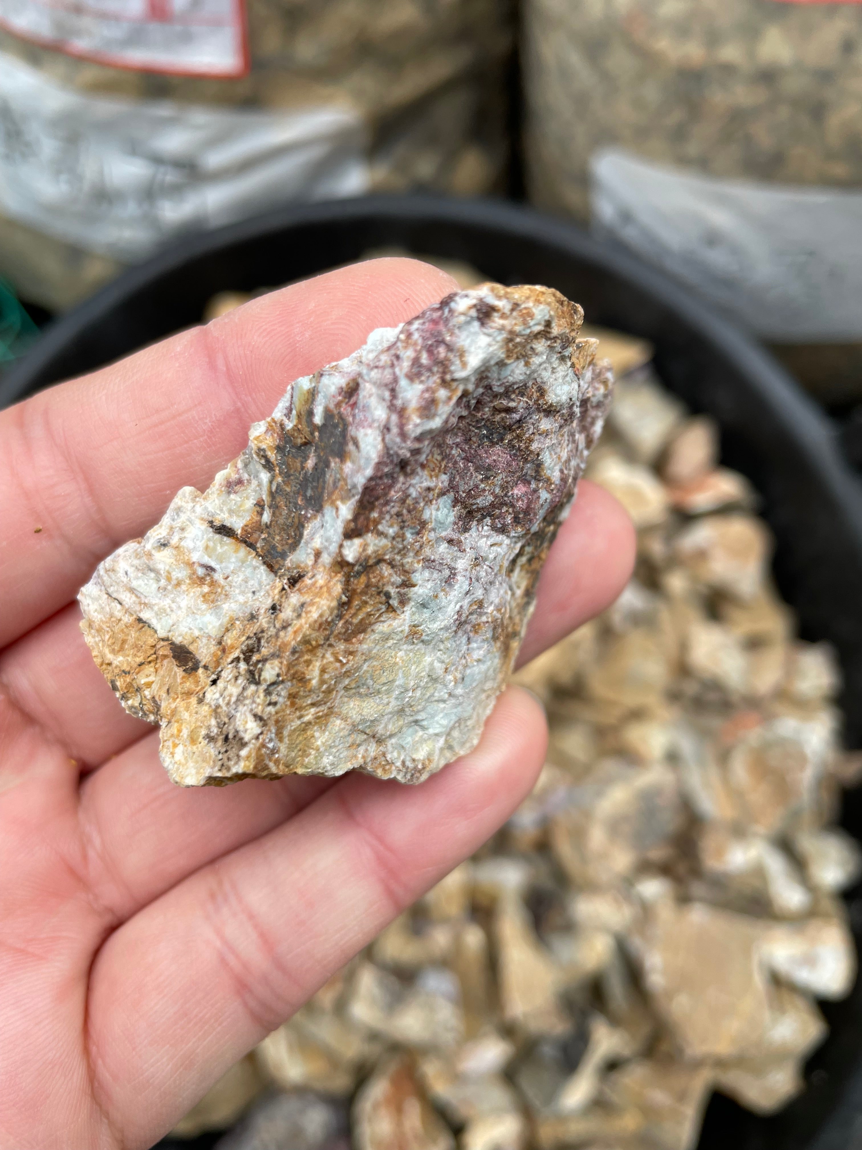 OSAKAYA メイクアップストーン No.1 ハビタットスタイル 石 – OSAKAYA