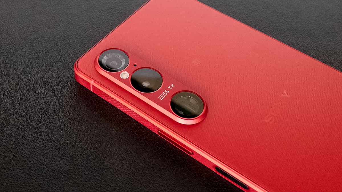 Xperia 1 VI（XQ-EC44）スカーレットを購入！開封とファースト