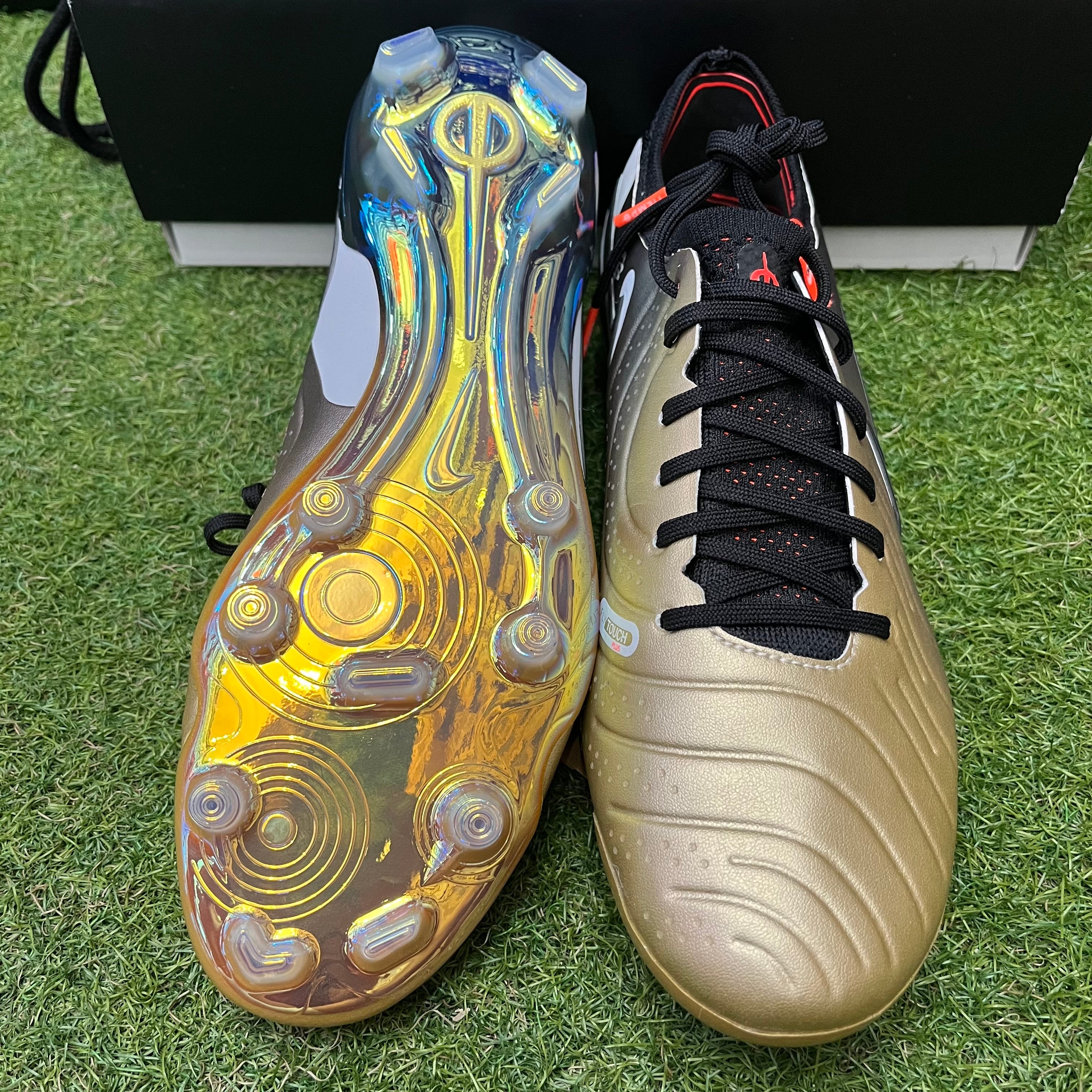 ティエンポレジェンド10 エリート FH FG SE FJ2515 900 – 俺の足