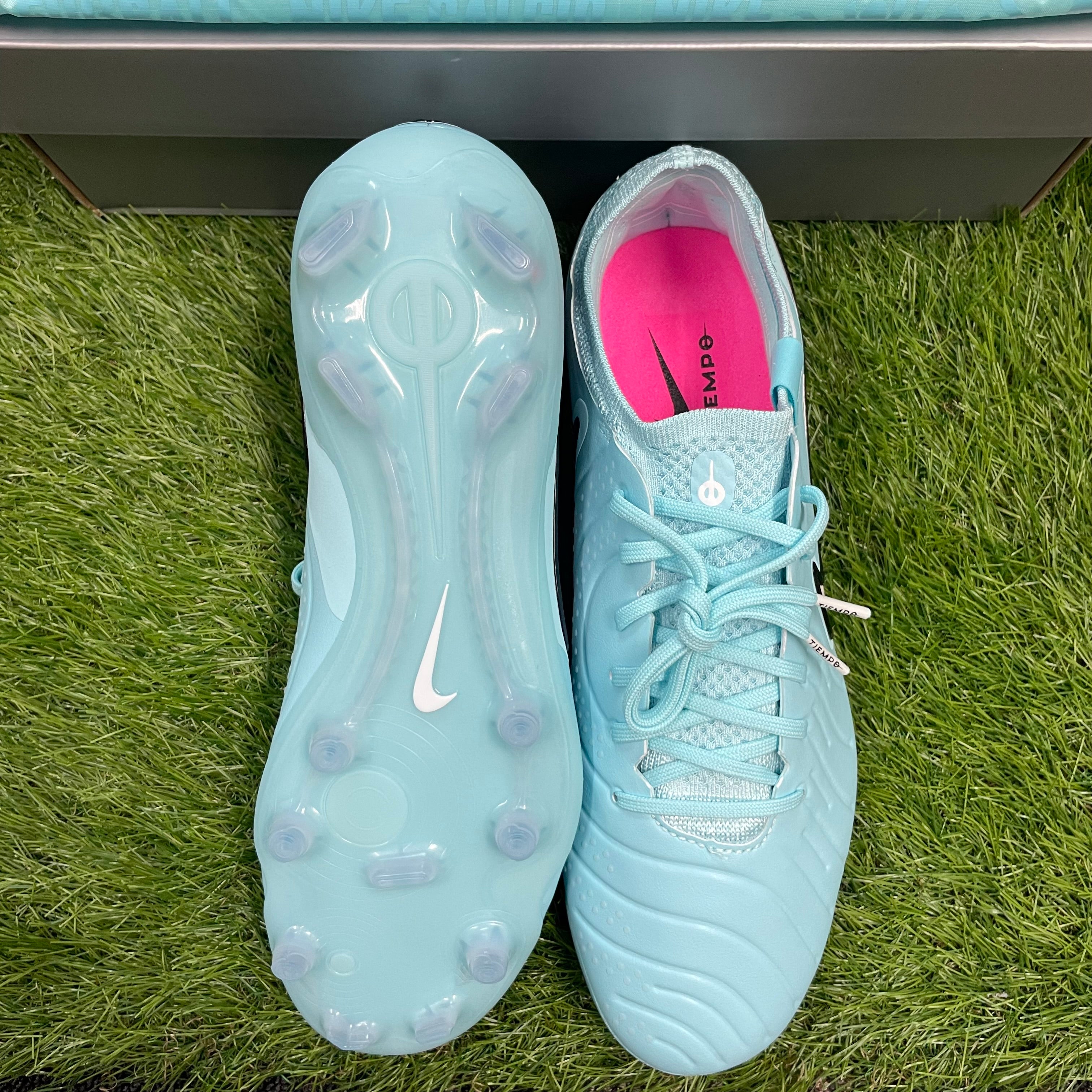 IMG_0208.jpg?v=1751947722&